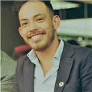 Profesor de sociales ofrece clases particulares de geografía, historia, economía y ciencia política